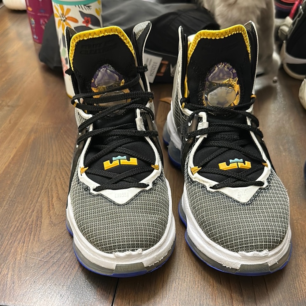 LeBron James 19 Graduate Laker colors basketball sneaker